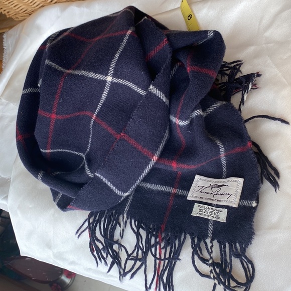 Burberry Haymarket Lambswool Check Scarf  w/ embroidered Logo🐴Dark Navy LARGE🔥 - Picture 5 of 12